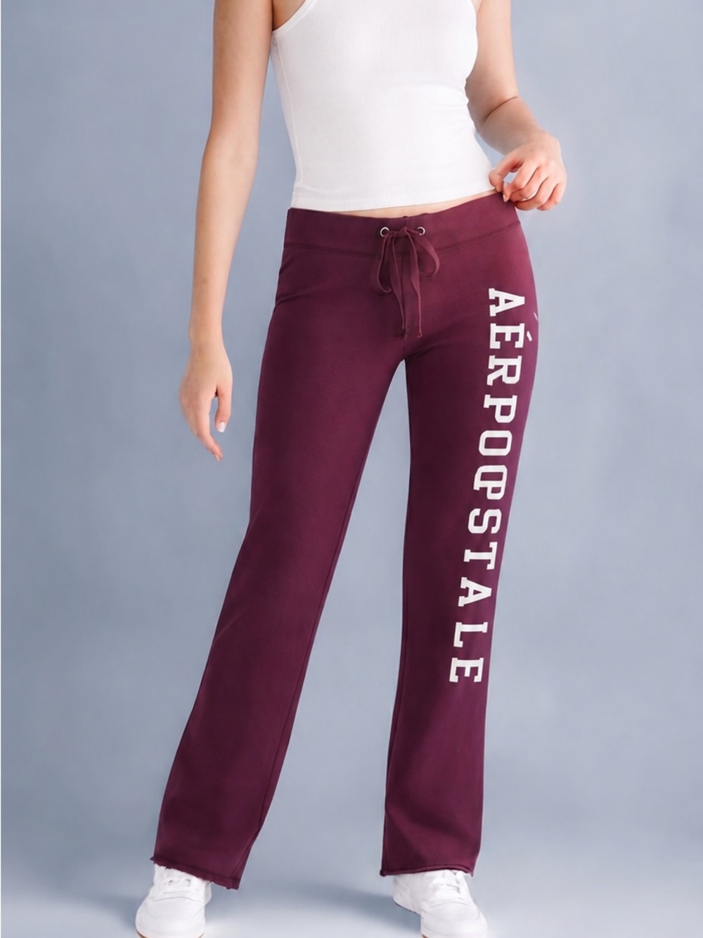 Aeropostale Y2K Low Rise Plum Sweatpants with White Logo Size M Flare